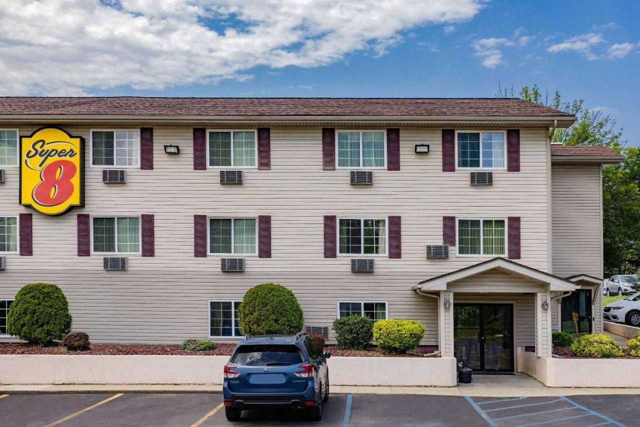 Super 8 By Wyndham Johnstown/Gloversville Extérieur photo