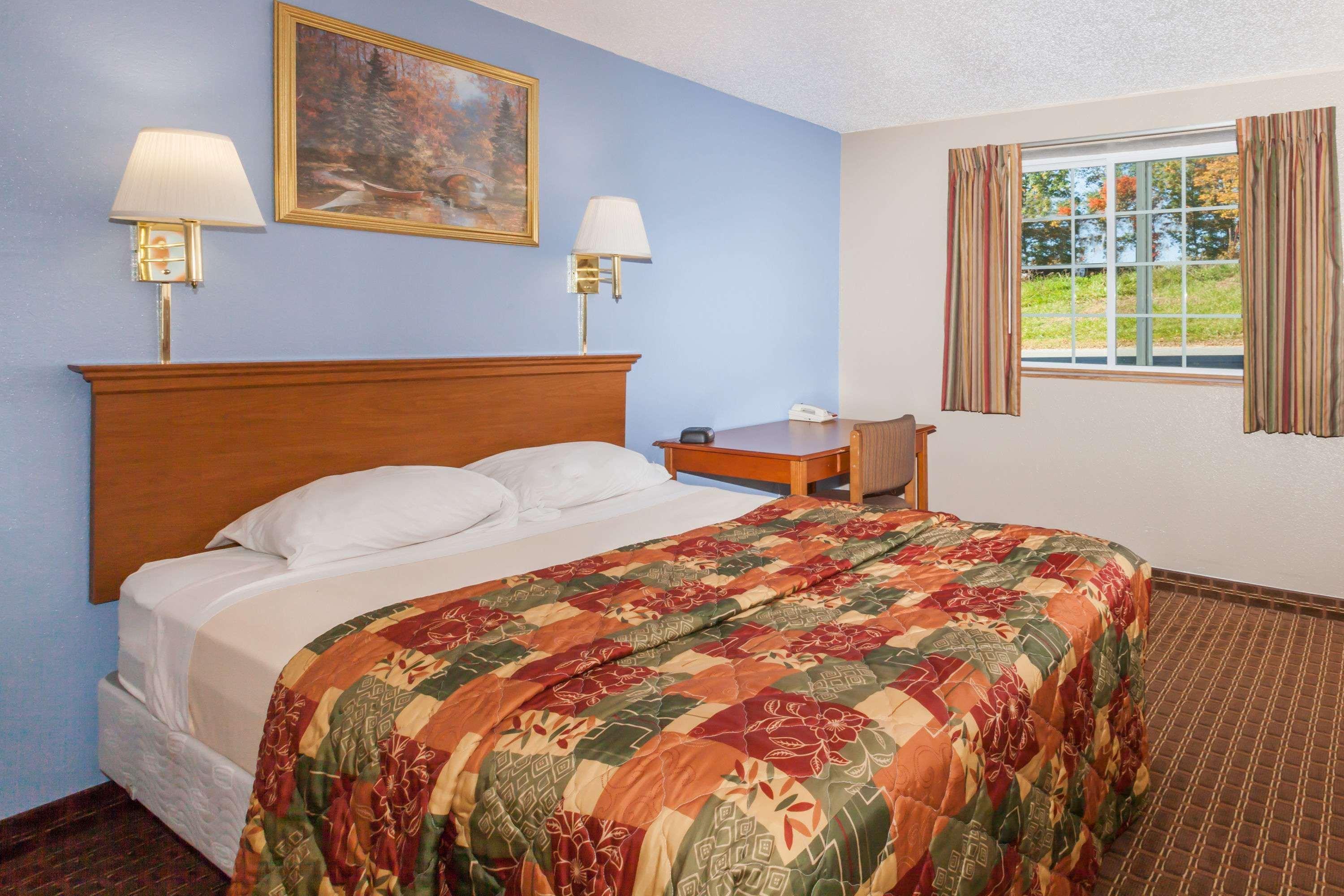 Super 8 By Wyndham Johnstown/Gloversville Extérieur photo